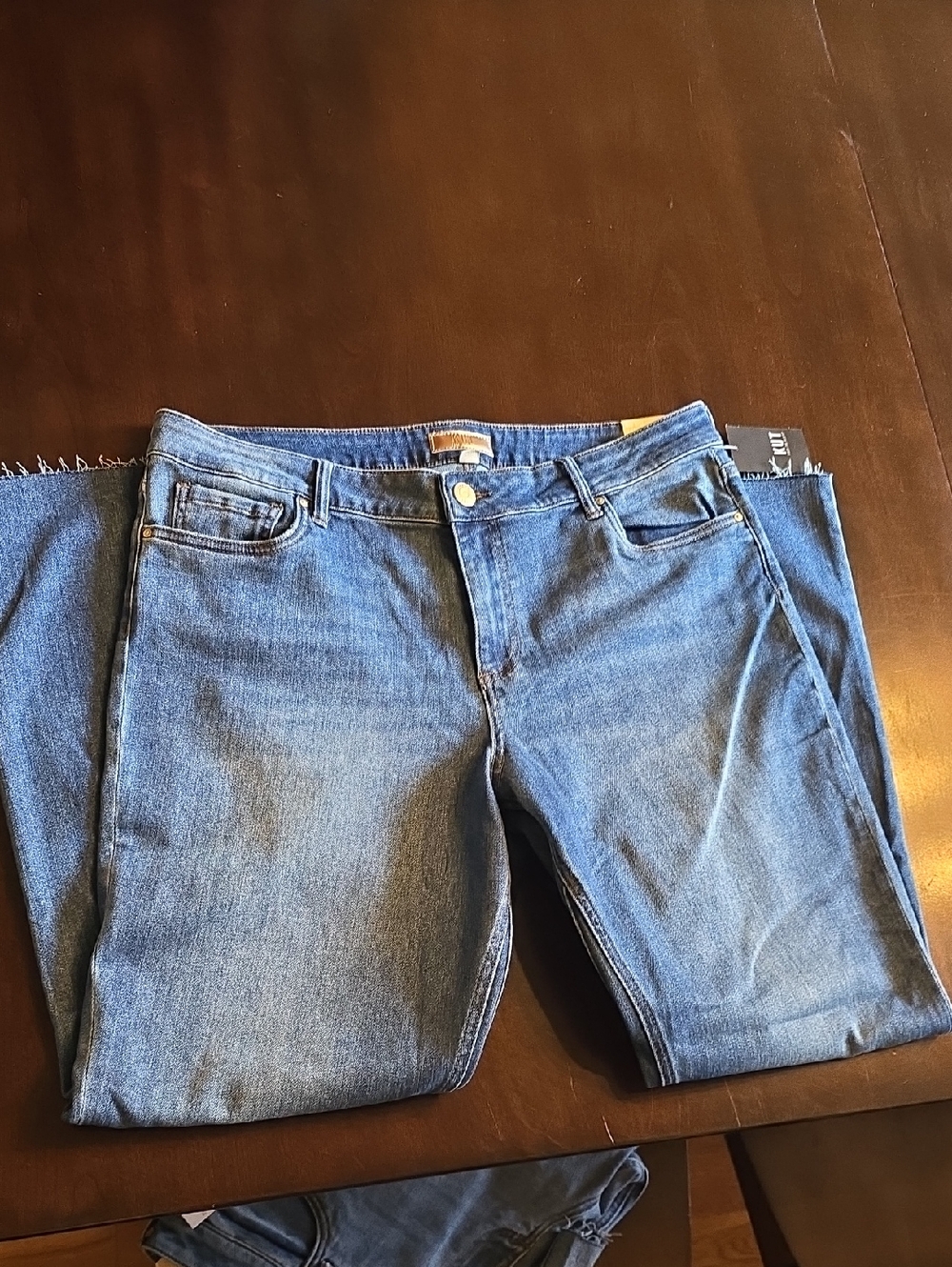 NWT Kut from the Kloth Mid-Rise Kelsey Ankle Flare Jeans Sz 16